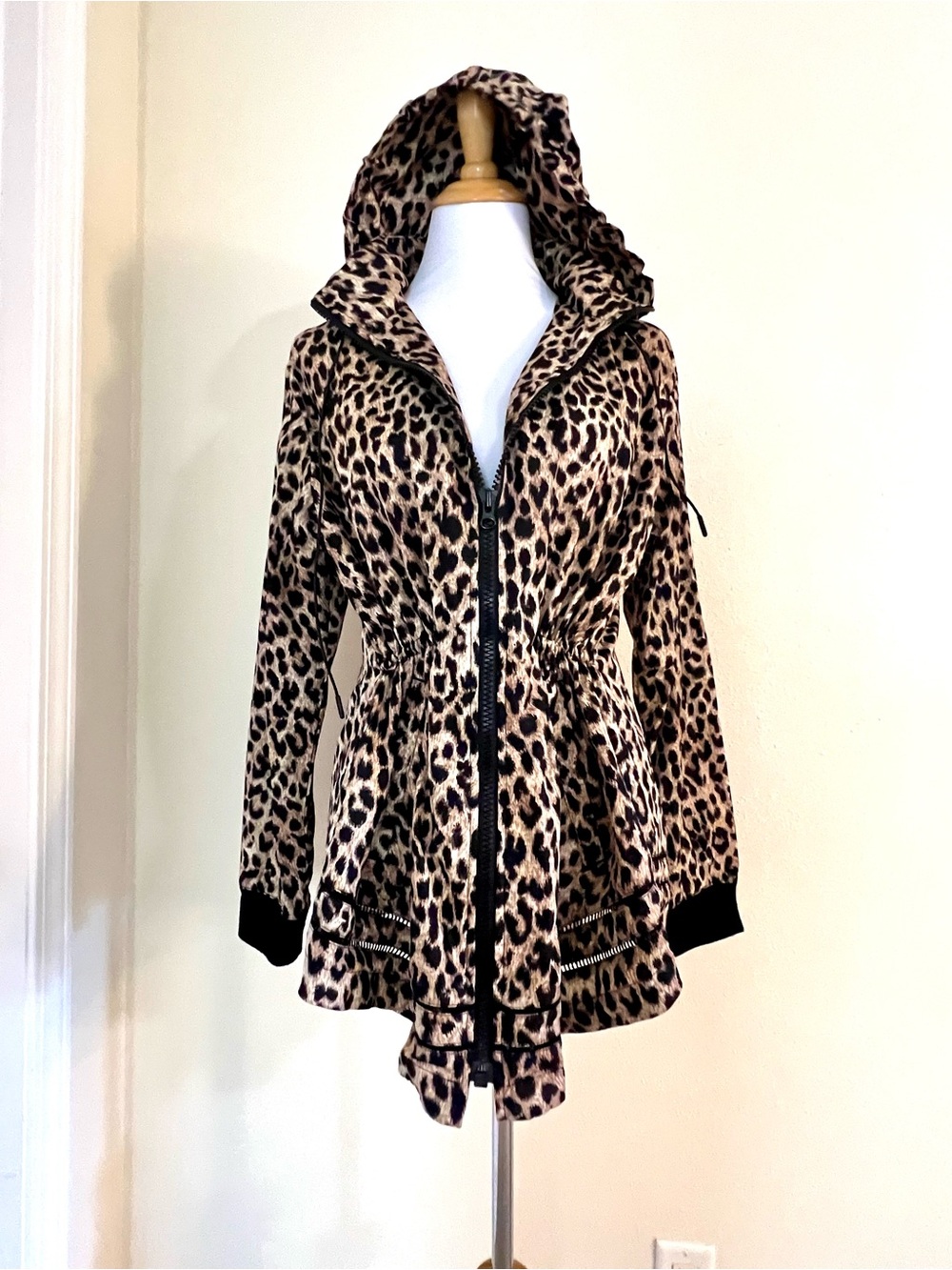 The Upside Leopard Print Hooded Jacket coquette Zip Front Utility Windbreaker M